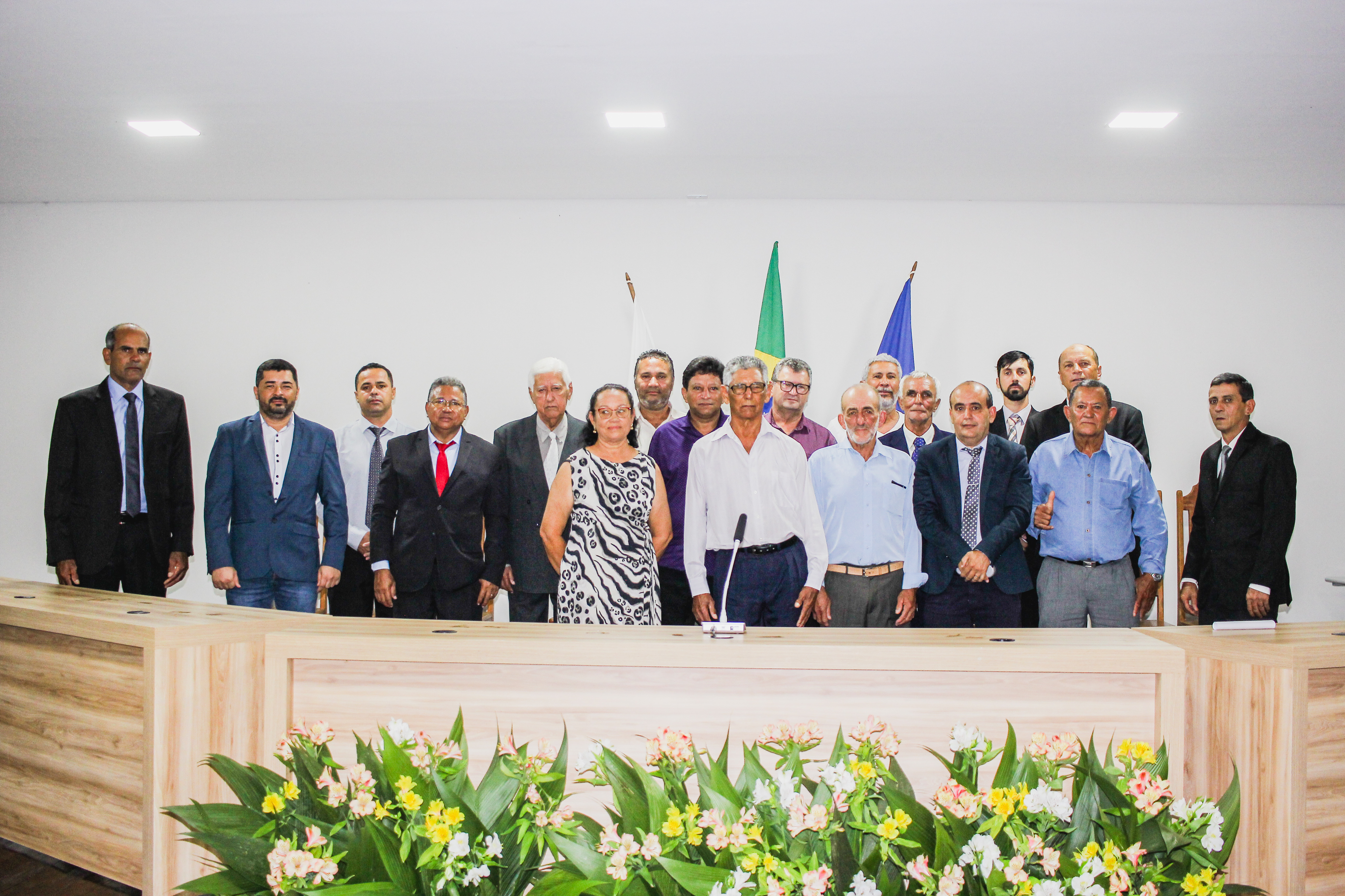 Câmara Municipal Realiza Sessão Solene Para Inauguração do Anexo Carlos Roberto Pereira da  Costa (Toró) e  Entrega de Títulos de Cidadania Honorária